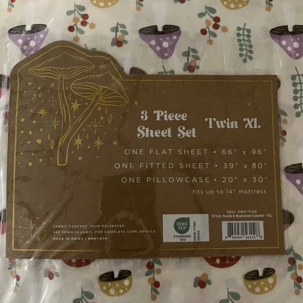 Enchanted Sheet Set Twin XL All‎ Over Colorful Mushroom Print Retro 70s Whimsy